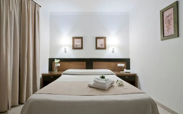 Hotel Restaurante Blanco y Verde