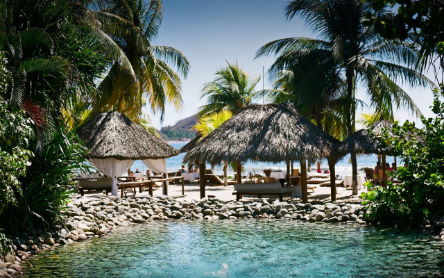 Thompson Zihuatanejo, A Beach Resort, by Hyatt