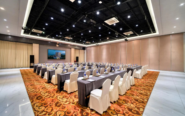 Yongkang Ziwei Garden Hotel (International Convention and Exhibition Center)