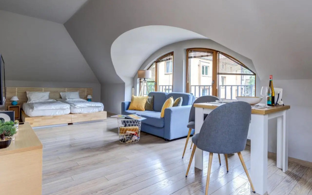 Park Loft next to Eagle's Bridge