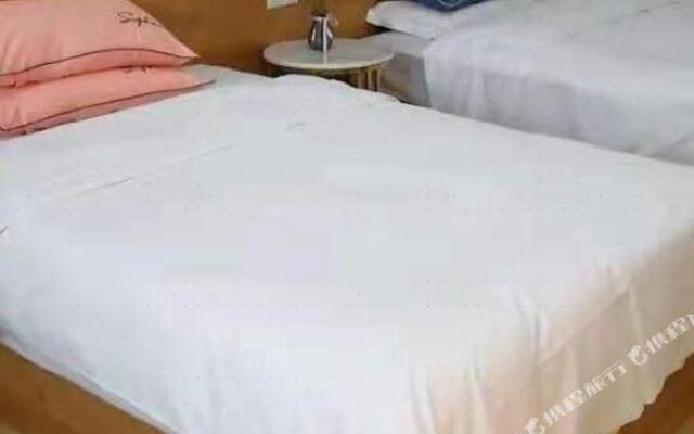 Oak Hotel (Changzhou Railway Station)