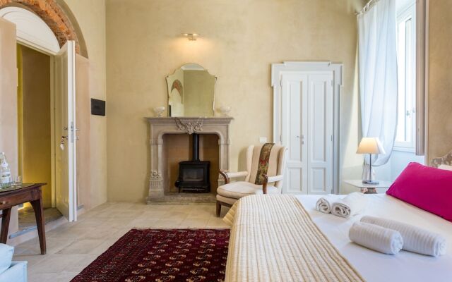 White Lilac romantic B&B adults only