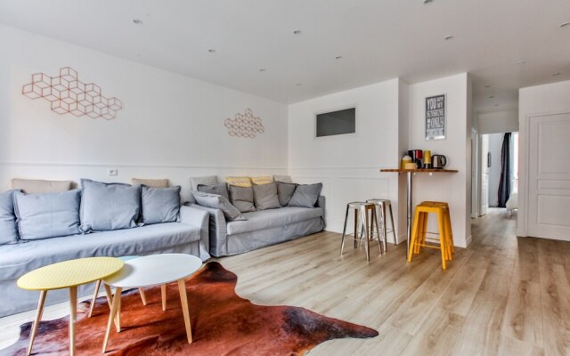 17 - Luxury Parisian Flat Montorgueil 2