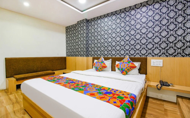 Fabhotel Surbhi