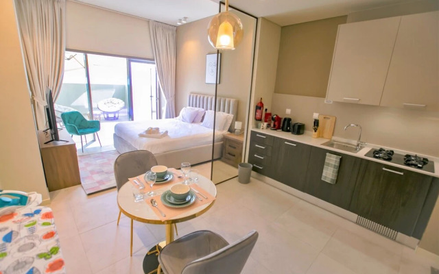Stunning Studio With Balcony at Park View Dubai