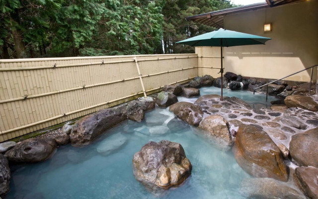 Ryokan Takechiyo Kirishima Bettei
