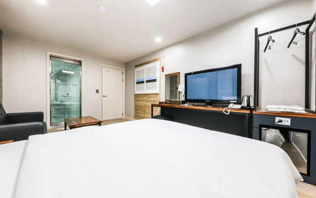 Jecheon Hotel k