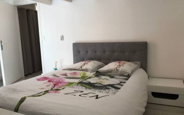 T2 Apartment Mezza Old Town