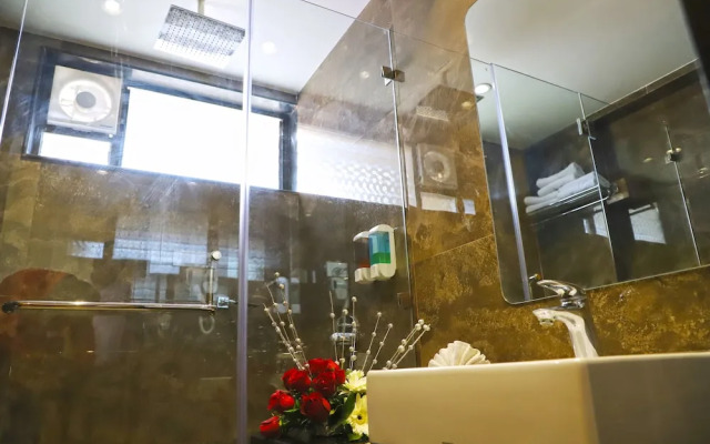 Sai Neem Tree Hotel
