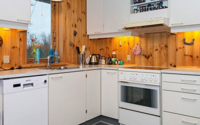 6 Person Holiday Home In Hemmet