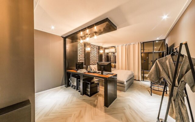 Jamsil Traum Hotel