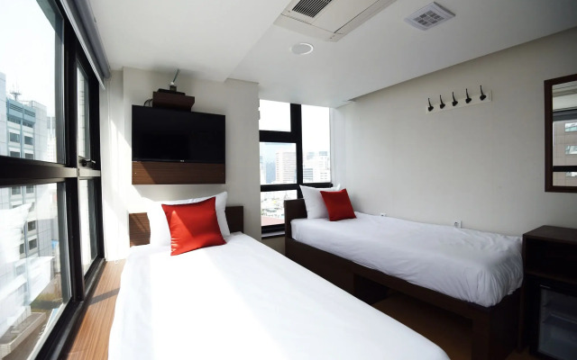 57 Myeongdong Hostel