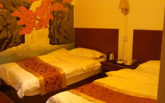 Xian Eastwood Inn