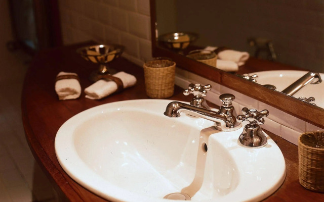 Hôtel Restaurant Les Orangeries