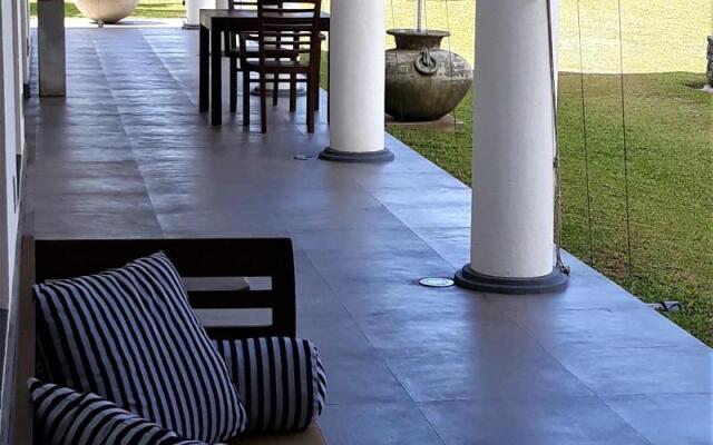 Imagine Villa Hotel