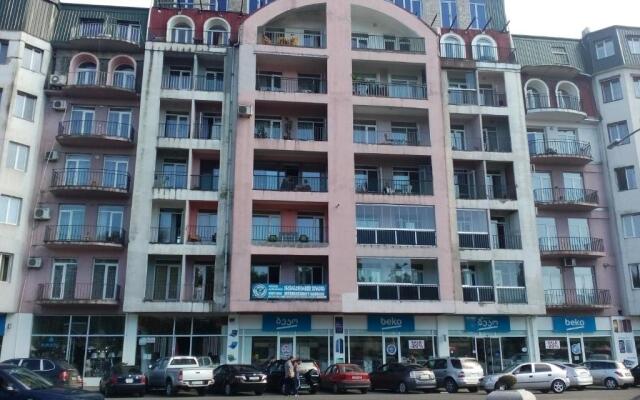 Apartment Chavchavadze 21