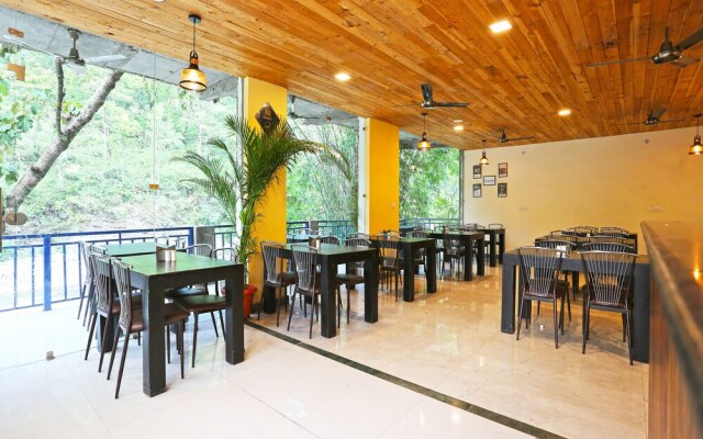 OYO 15475 Hotel 360 Degree Resort