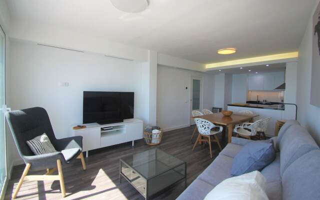 City Sea Views II Apartment