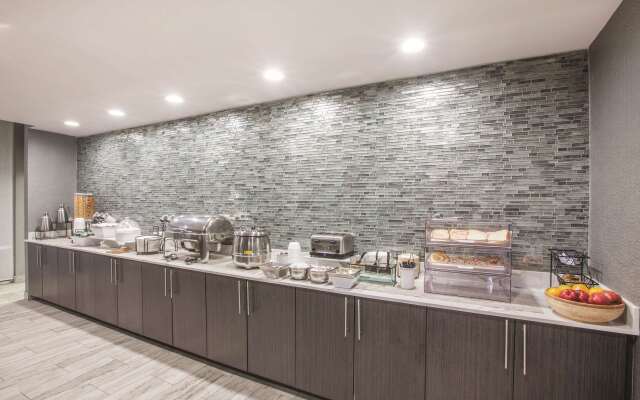 La Quinta Inn & Suites by Wyndham Kingsville