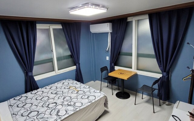 Sokcho Dreamville Motel