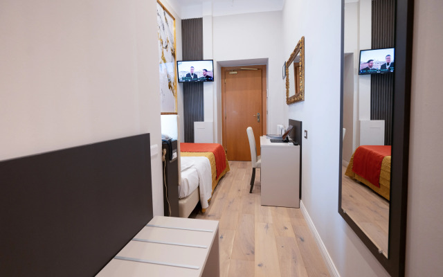 Hotel Demó