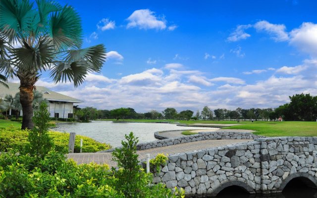 Royal Gems Golf Resort