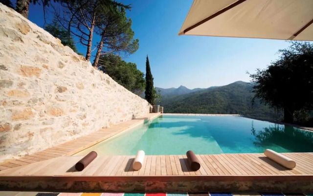 Casa Leopoldo in Castiglione Chiavarese