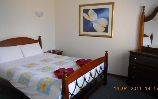 Summers Rest Units Apartment – Guest Rooms – Port Campbell