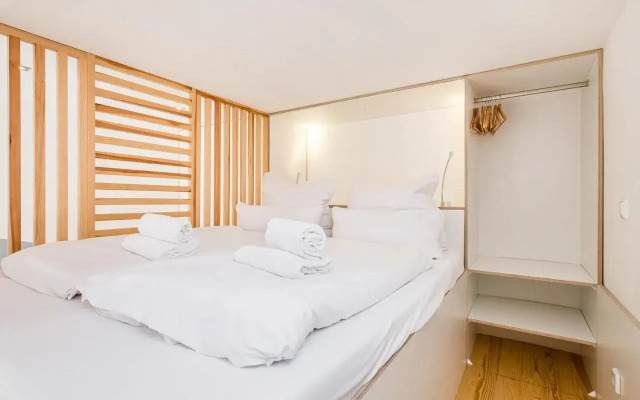 Stylish New Cube Loft by Berlin-Wall-Apartments