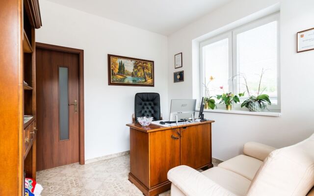 Apartmanovy dom Villa Ephélia