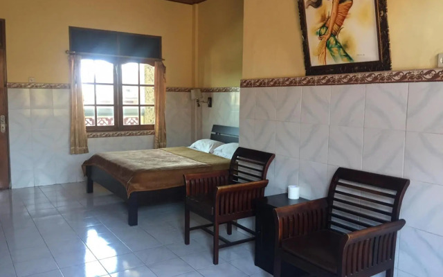 Gora Beach Inn
