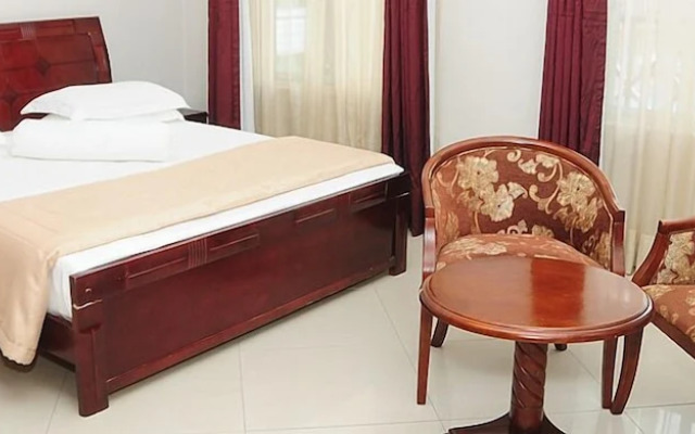 Sherbourne Hotel