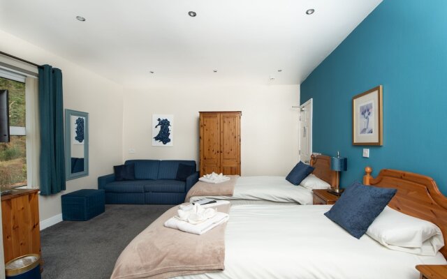 Tyn-y-Coed Hotel