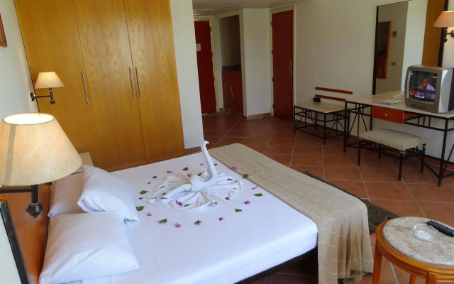 Luna Sharm Hotel