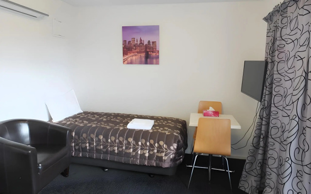 101 Stars Motel