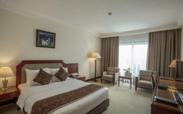 Pearl River Hotel & Apartment