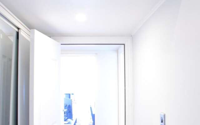Kensington 2 Bedroom Flat
