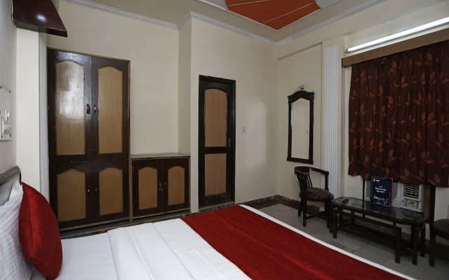 OYO 12671 Hotel Prithvi Palace