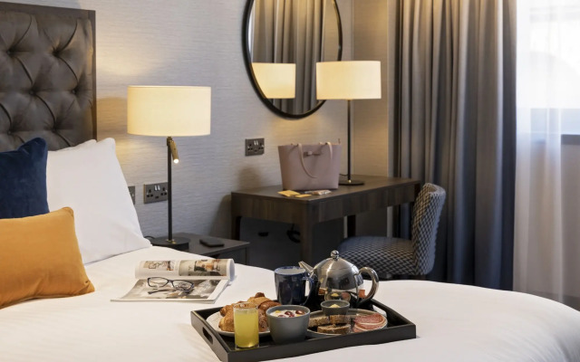 voco Edinburgh-Haymarket by IHG