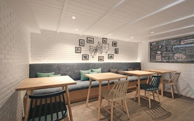 Simply Sleep Hostel