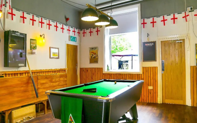 OYO Castle Hotel, Accrington