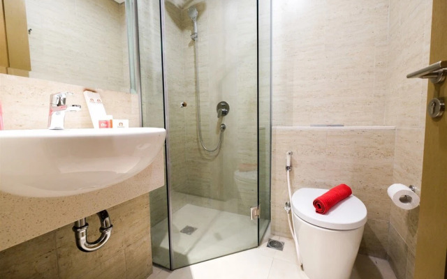 Luxury 1BR Apartment Taman Anggrek Residence