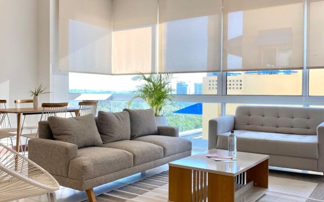 w Incredible 3BR in La Boquilla