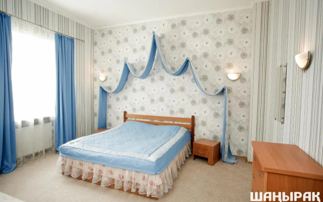 Shanyrak Hotel