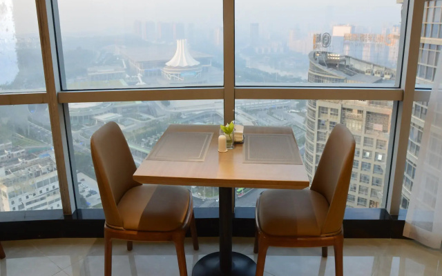 Nanning Champs Elysees Hotel