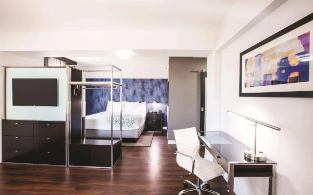 Holiday Inn Express Dallas Downtown by IHG