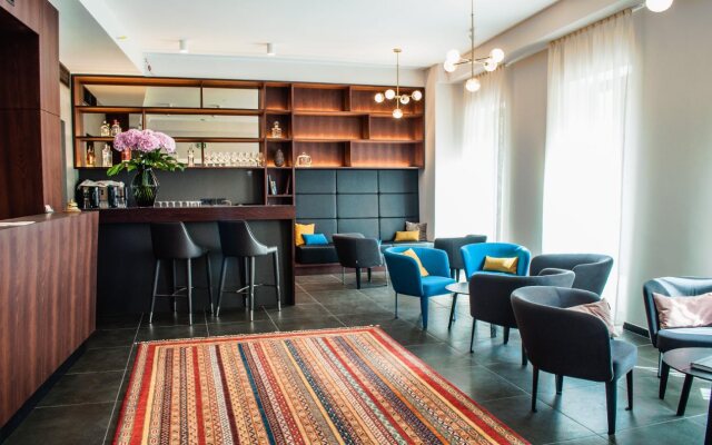 Hotel Mrak 4*