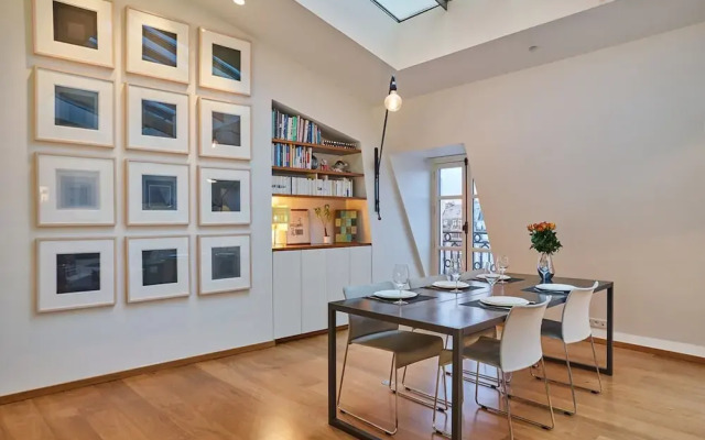 Sublime Apartment Center of Paris le Marais