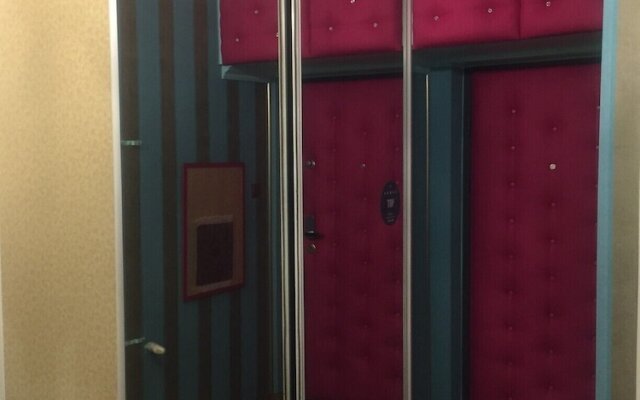 Chmielna Rooms Apartment