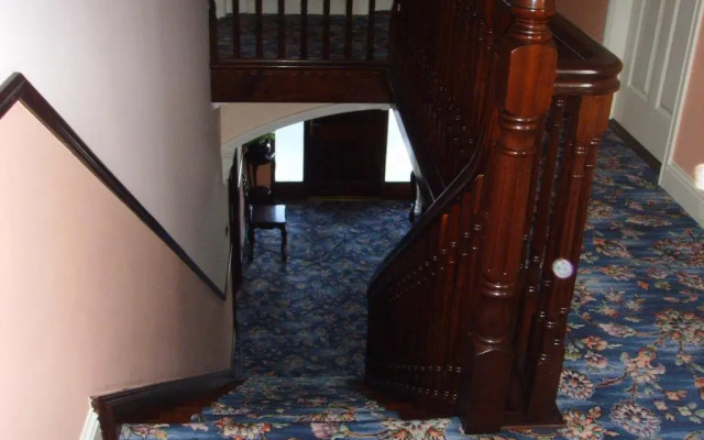 Springfield House B&B